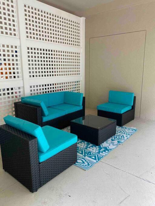 Luxurious Modern Townhouse Right Across Beach!! Table Tennis Сейнт Пийт Бийч Екстериор снимка